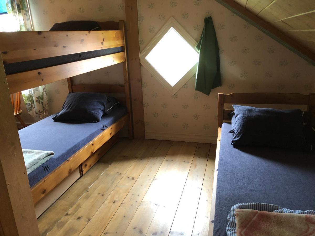 Vandrarhem Svaenoe Hillerstorp Экстерьер фото